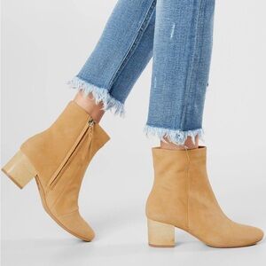 NEW TOMS Women Evie Honey Nubuck Braided Tassel Zip Up Wood Heel Bootie Size 6.5